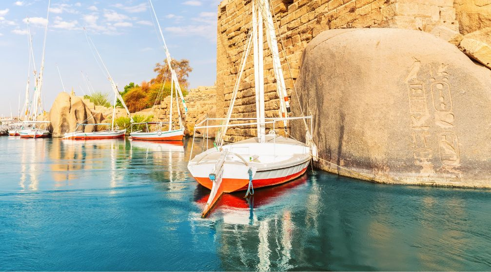 10 Day Egypt tour Package Cairo with Nile cruise and the desert