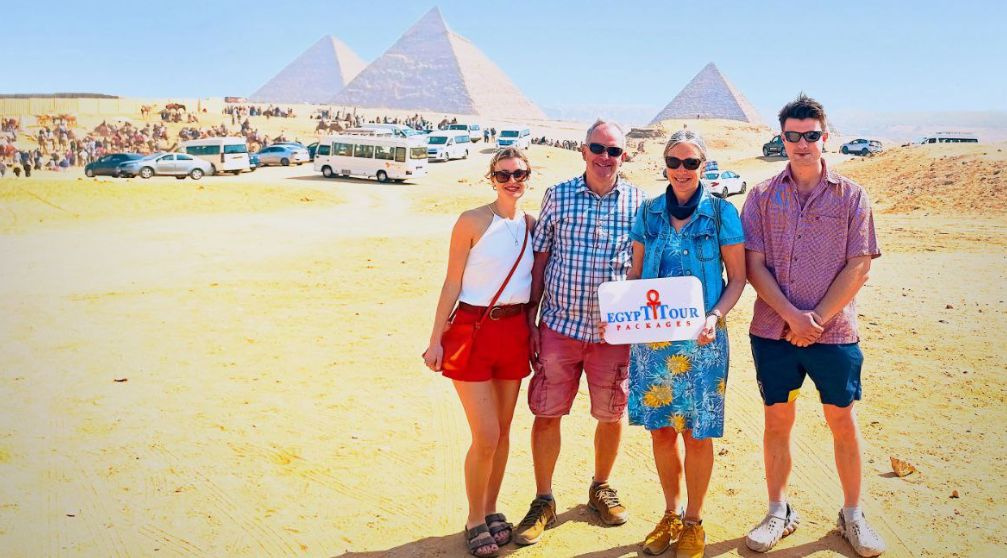 2 Days Trip to the Giza Pyramids and Museums From Alexandria Port