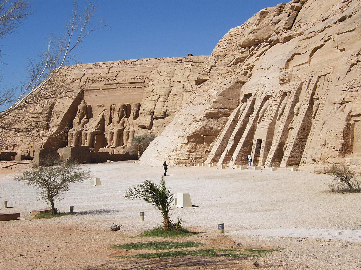 5 Day Nile cruise Trip between Luxor and Aswan from Hurghada