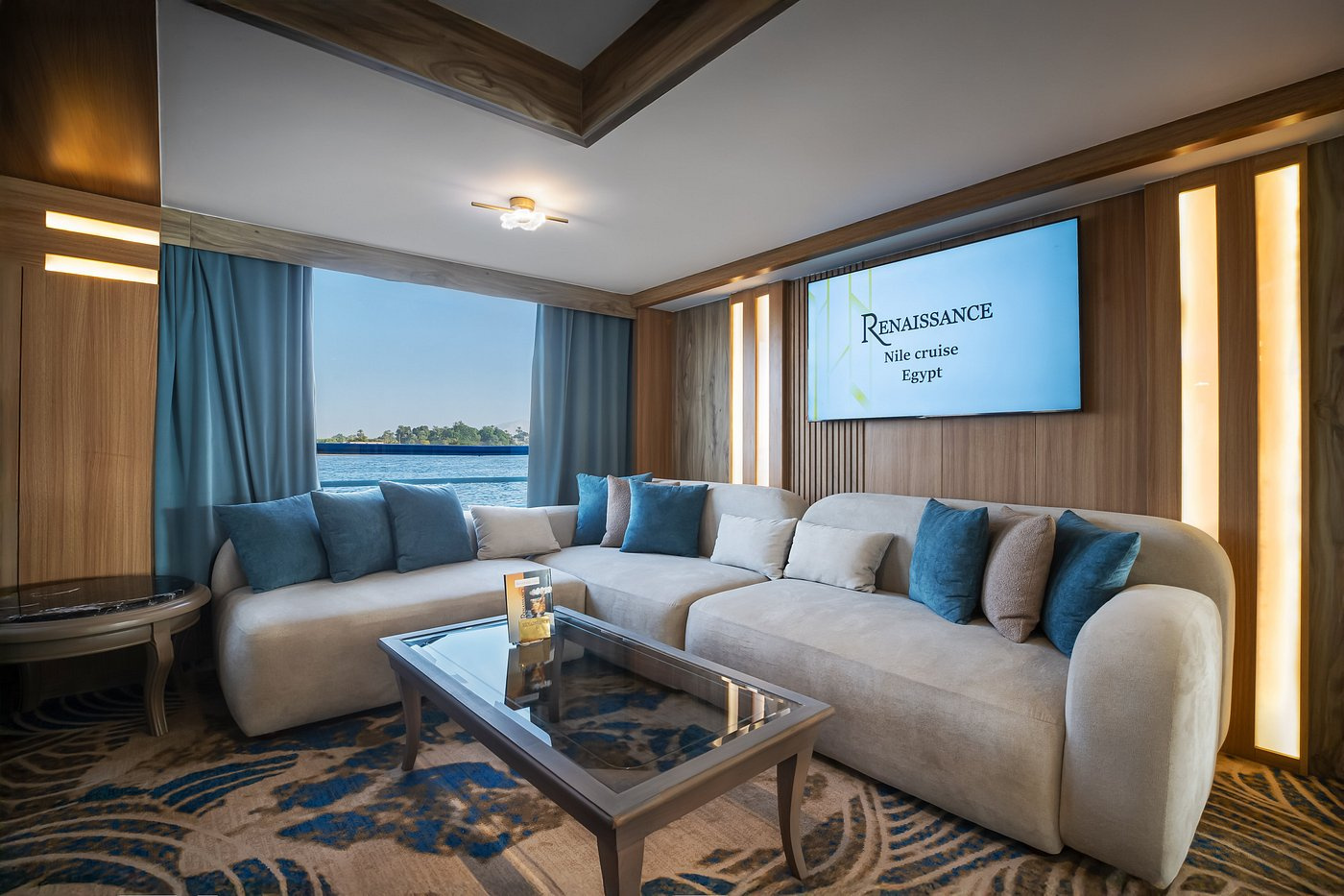 5 Days Nile cruise from Luxor to Aswan on Renaissance Cruise