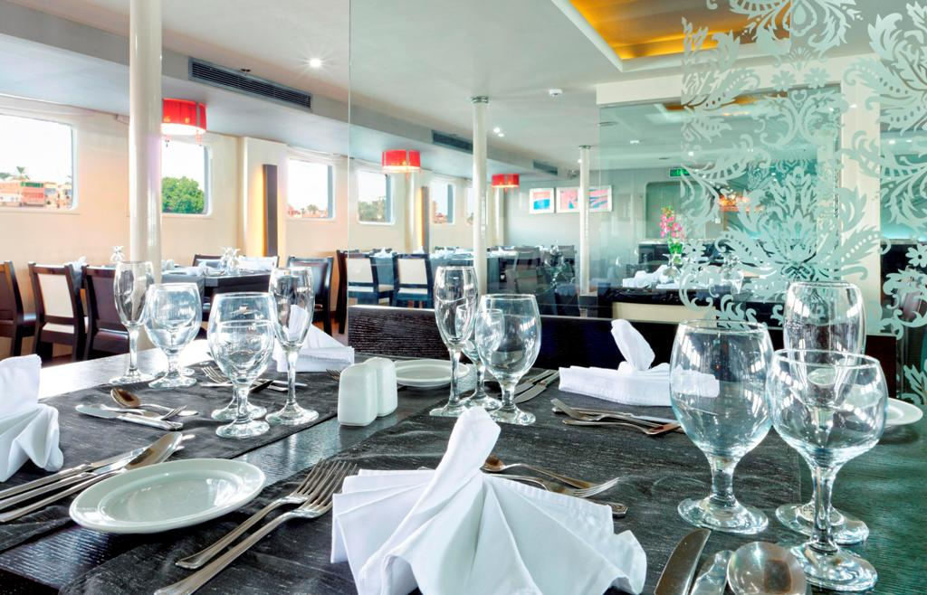 5 Days Nile cruise on Nile Premium