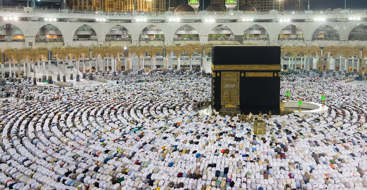 5 Days Umrah Package from Mansoura