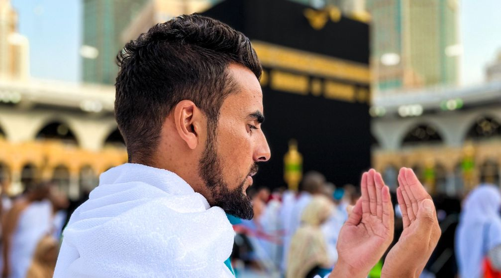 8 Days Umrah Package from Cairo