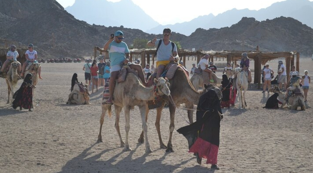 Desert Super Safari Excursion by Jeep from Port Ghalib