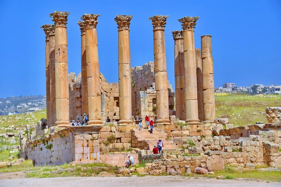 Private Day Trip to Jerash and Umm Qais from Amman