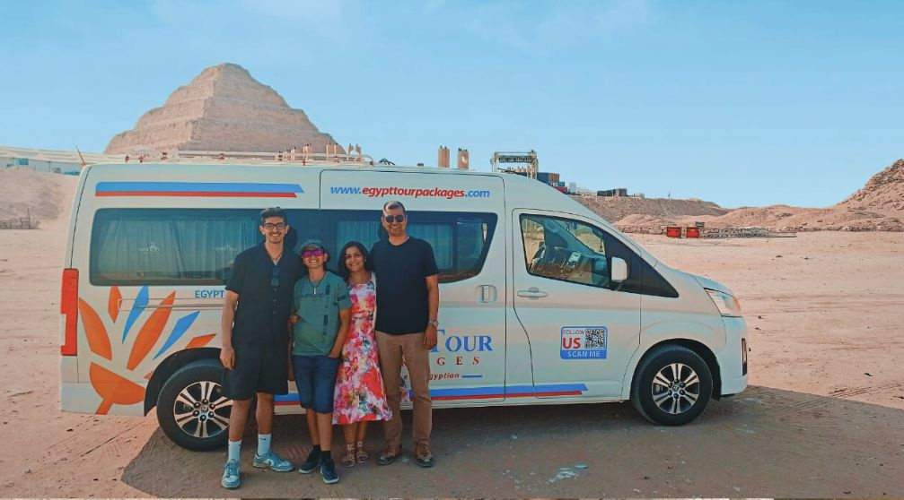 Trip to Giza Pyramids and Step Pyramid From Alexandria Port