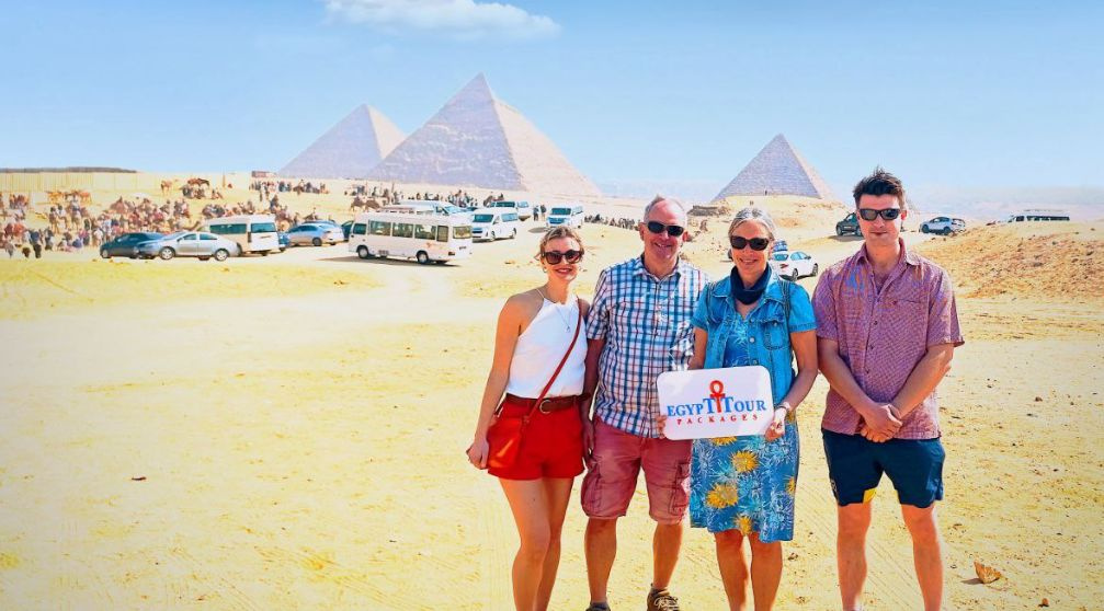 Tour zu den Pyramiden und Stufenpyramiden von Gizeh ab Port Said