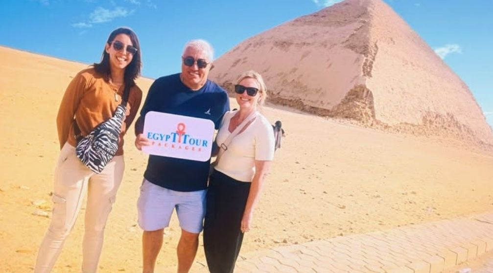 Tour zu den Pyramiden von Gizeh, der Sphinx, Sakkara und dem Großen Ägyptischen Museum