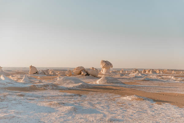 Tour de 2 días al Desierto Blanco y al Oasis de Bahariya desde El Cairo